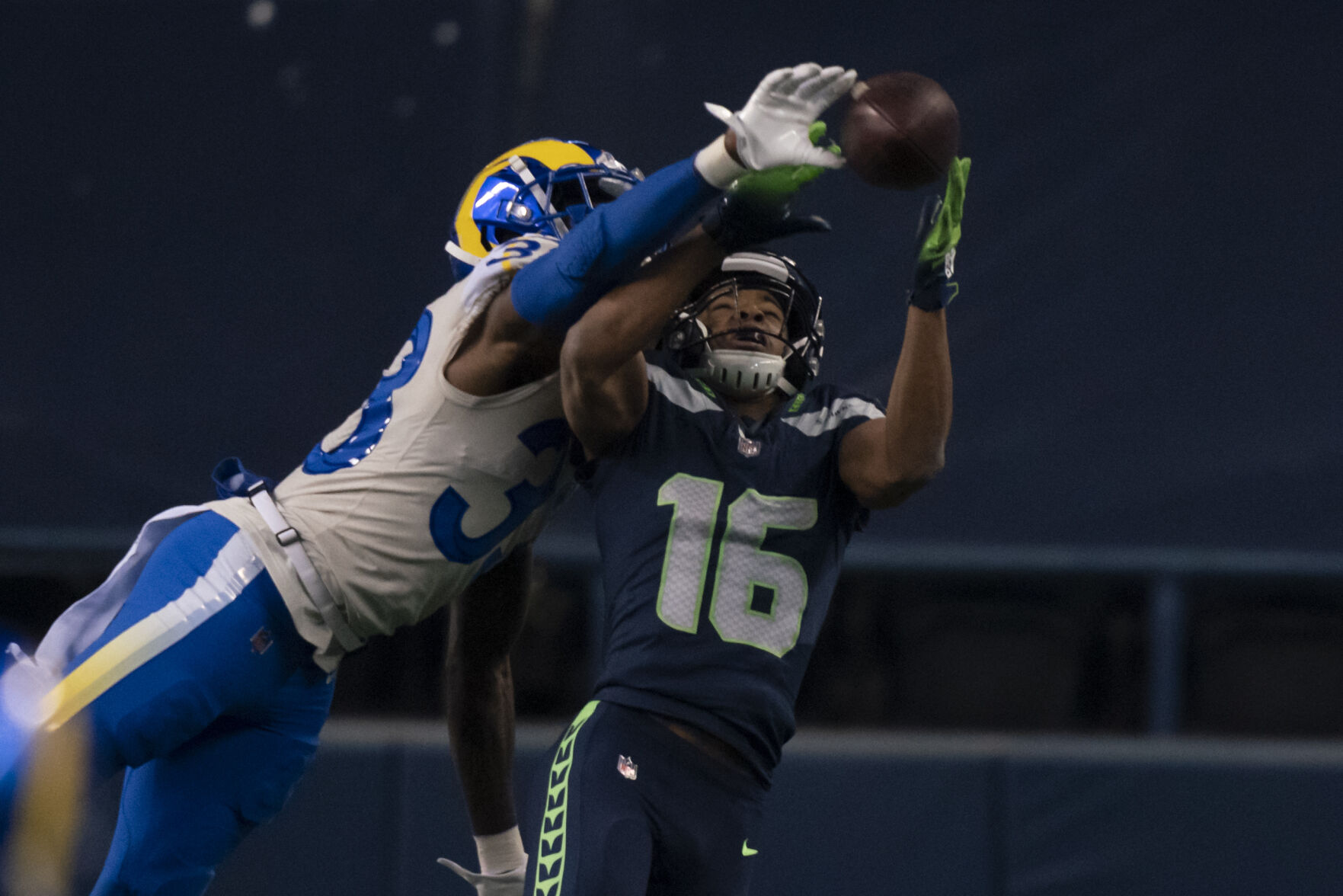Rams Seahawks Football